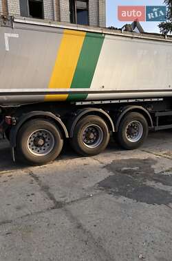 Самосвал полуприцеп Schmitz Cargobull SKI 2011 в Кременчуге