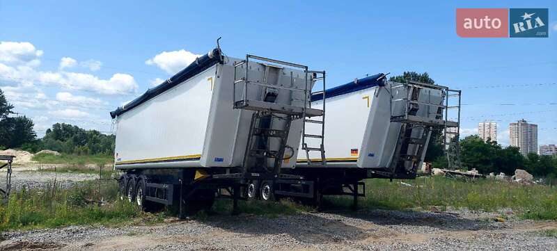 Schmitz Cargobull SKI 2020
