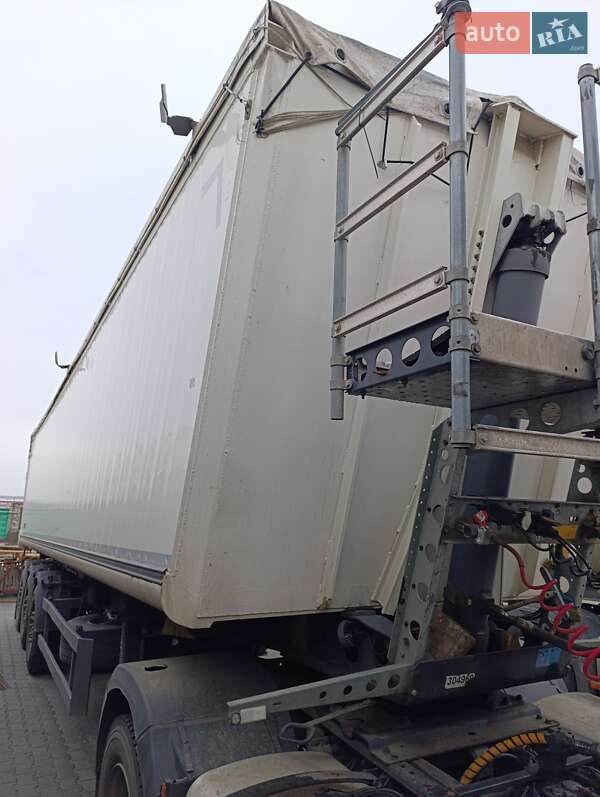 Зерновоз - полуприцеп Schmitz Cargobull SKI 2019 в Киеве