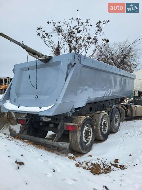 Самосвал полуприцеп Schmitz Cargobull SKI 2011 в Одессе