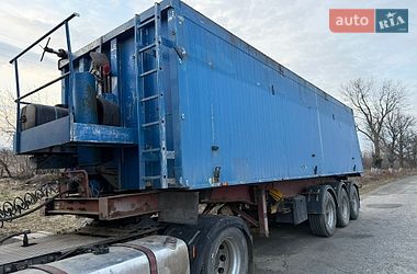 Зерновоз - напівпричіп Schmitz Cargobull SKI 1996 в Борщеві