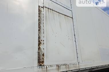 Фургон напівпричіп Schmitz Cargobull SKO 24 2004 в Одесі