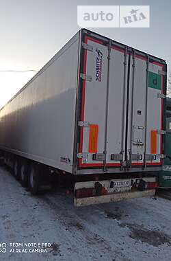Рефрижератор напівпричіп Schmitz Cargobull SKO 24 2000 в Рогатині