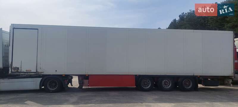 Рефрижератор полуприцеп Schmitz Cargobull SKO 24 2001 в Броварах