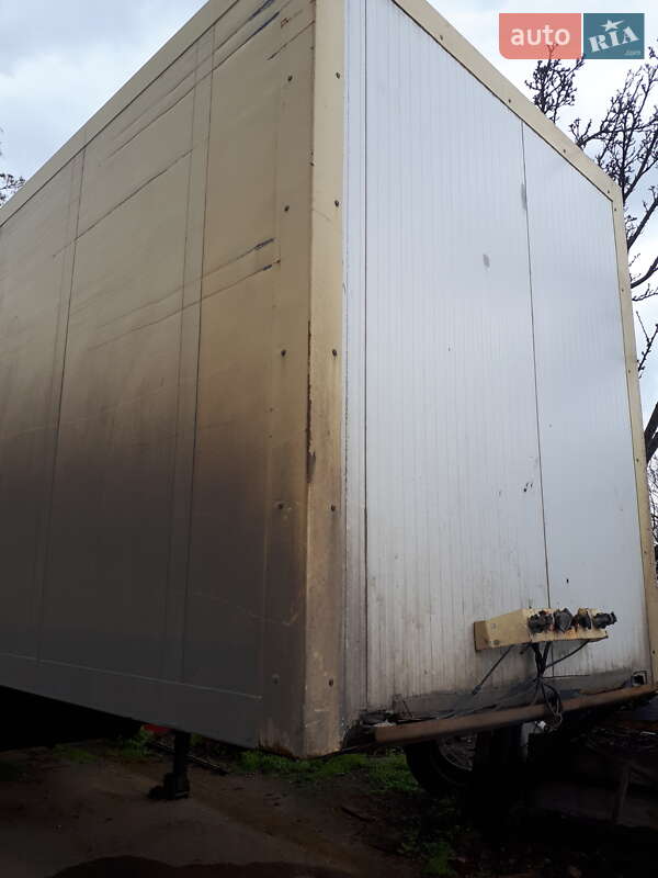 Ізотермічна будка Schmitz Cargobull SKO 24 1999 в Миколаєві