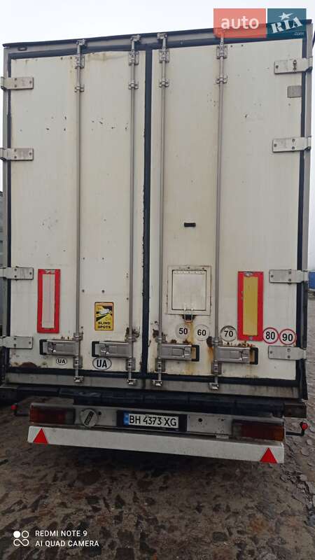 Рефрижератор напівпричіп Schmitz Cargobull SKO 24 2002 в Балті