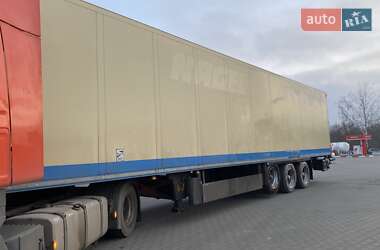 Рефрижератор полуприцеп Schmitz Cargobull SKO 24 2011 в Черновцах