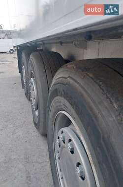Рефрижератор полуприцеп Schmitz Cargobull SKO 24 2003 в 