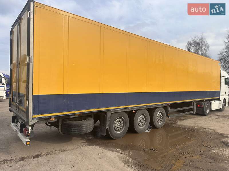 Рефрижератор напівпричіп Schmitz Cargobull SKO 24 2014 в Львові