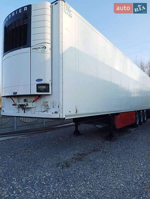 Рефрижератор напівпричіп Schmitz Cargobull SKO 24 2012 в 