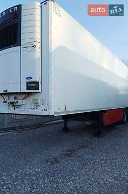 Рефрижератор напівпричіп Schmitz Cargobull SKO 24 2012 в 