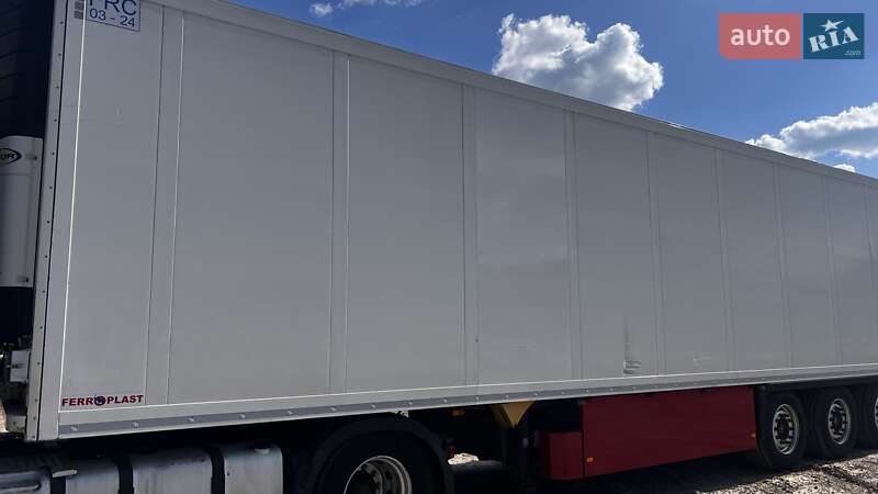 Рефрижератор полуприцеп Schmitz Cargobull SKO 24 2010 в Ивано-Франковске
