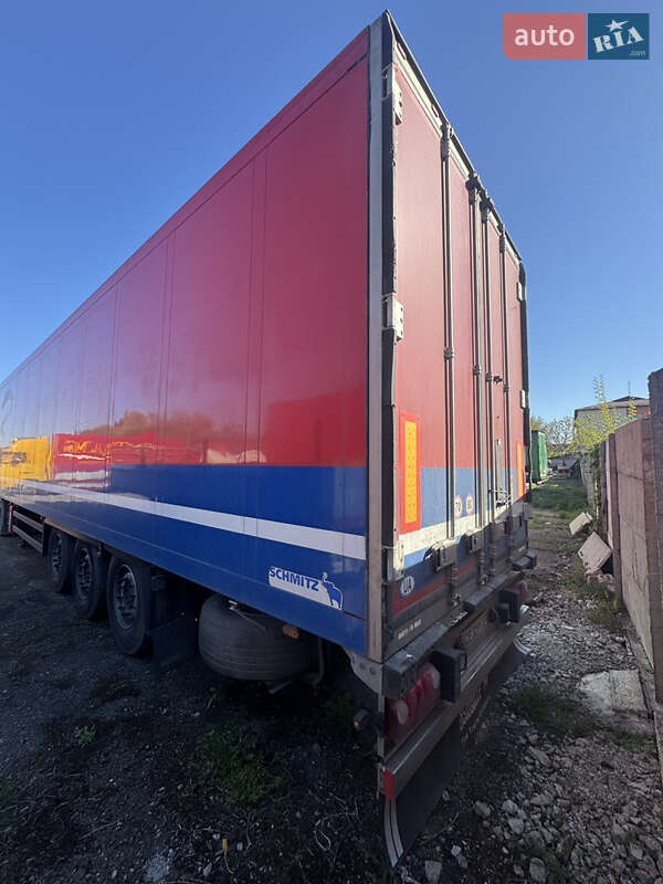Рефрижератор напівпричіп Schmitz Cargobull SKO 24 2009 в Чернівцях