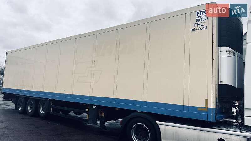 Рефрижератор напівпричіп Schmitz Cargobull SKO 24 2010 в Києві