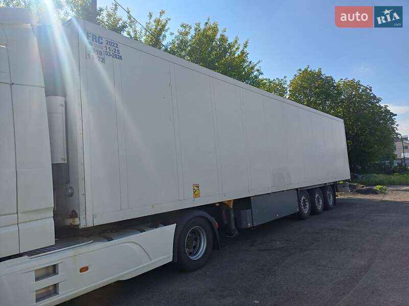 Рефрижератор Schmitz Cargobull SKO 24 2008 в 