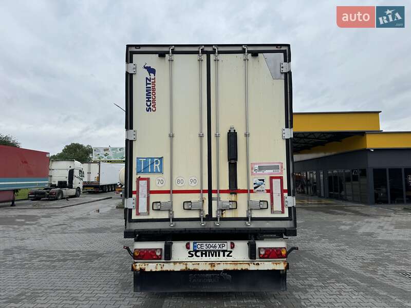 Рефрижератор полуприцеп Schmitz Cargobull SKO 24 2010 в Черновцах