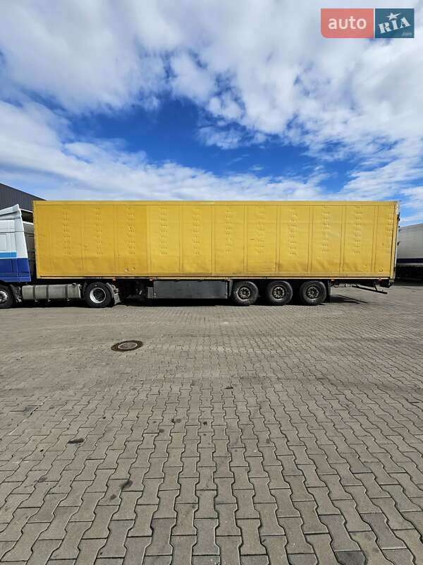 Фургон полуприцеп Schmitz Cargobull SKO 24 2001 в Вишневом