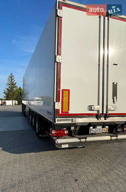 Рефрижератор полуприцеп Schmitz Cargobull SKO 24 2014 в 