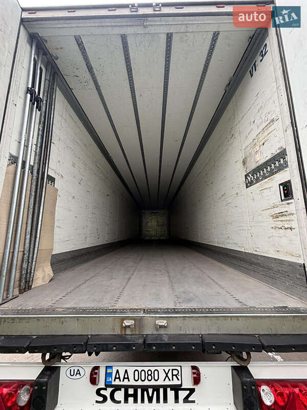 Рефрижератор полуприцеп Schmitz Cargobull SKO 24 2008 в Киеве