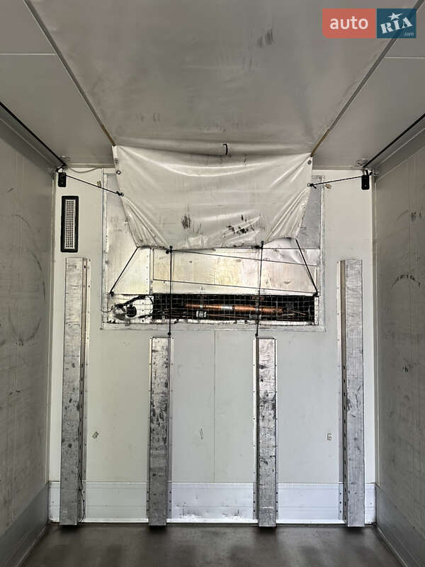Рефрижератор полуприцеп Schmitz Cargobull SKO 24 2006 в Харькове
