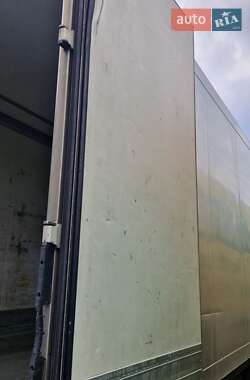 Рефрижератор полуприцеп Schmitz Cargobull SKO 24 2002 в 