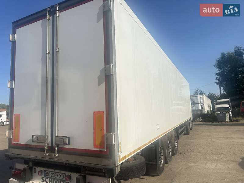 Рефрижератор напівпричіп Schmitz Cargobull SKO 24 2007 в Львові