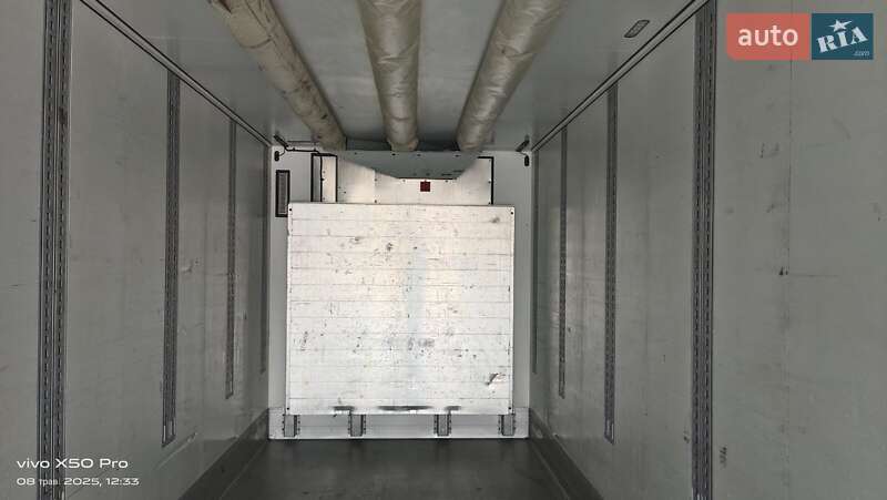 Рефрижератор полуприцеп Schmitz Cargobull SKO 24 2012 в Шептицькому