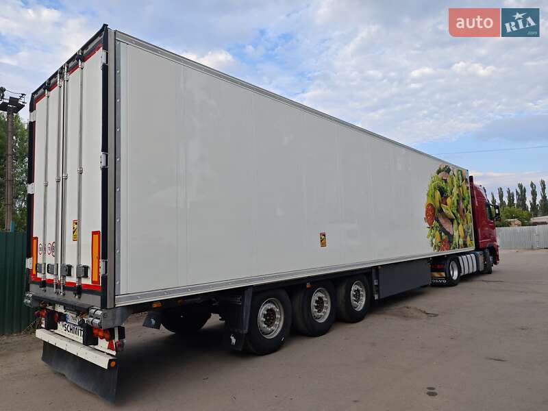 Рефрижератор полуприцеп Schmitz Cargobull SKO 24 2014 в Киеве