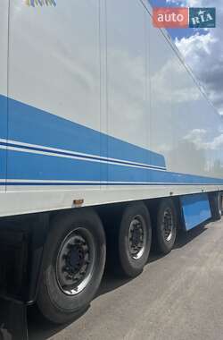 Рефрижератор полуприцеп Schmitz Cargobull SKO 24 2007 в 
