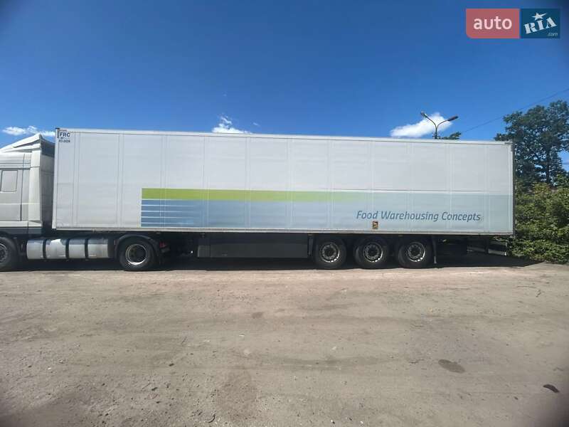 Schmitz Cargobull SKO 24 2011
