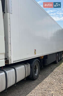 Рефрижератор полуприцеп Schmitz Cargobull SKO 24 2006 в 