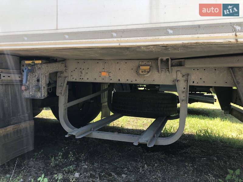 Рефрижератор полуприцеп Schmitz Cargobull SKO 24 2012 в Виннице