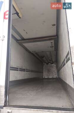 Рефрижератор полуприцеп Schmitz Cargobull SKO 24 2004 в 