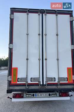 Рефрижератор полуприцеп Schmitz Cargobull SKO 24 2006 в 