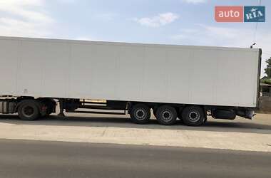 Рефрижератор полуприцеп Schmitz Cargobull SKO 24 2003 в Белгороде-Днестровском
