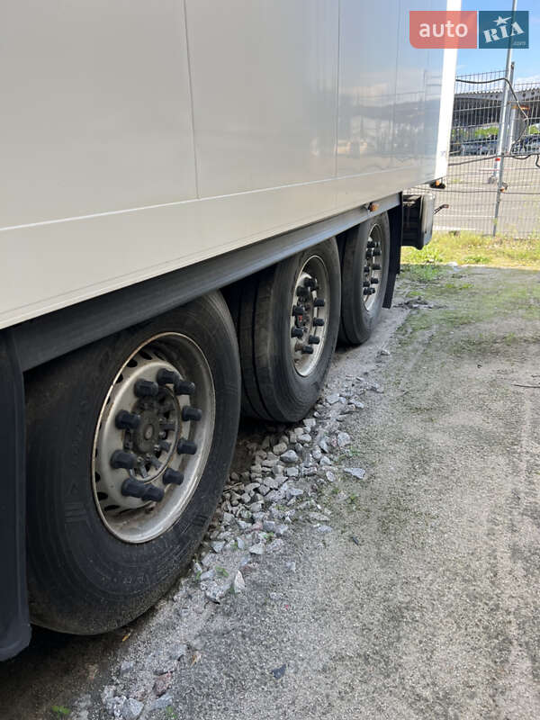 Рефрижератор полуприцеп Schmitz Cargobull SKO 24 2007 в Киеве фото 16 Рефрижератор полуприцеп Schmitz Cargobull SKO 24 2007 в Киеве