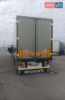 Рефрижератор напівпричіп Schmitz Cargobull SKO 24 2012 в 