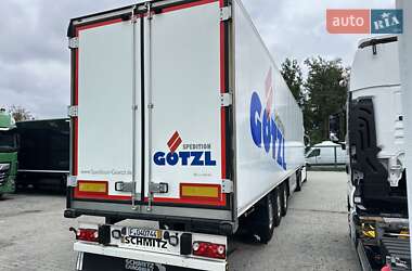 Рефрижератор напівпричіп Schmitz Cargobull SKO 24 2011 в 