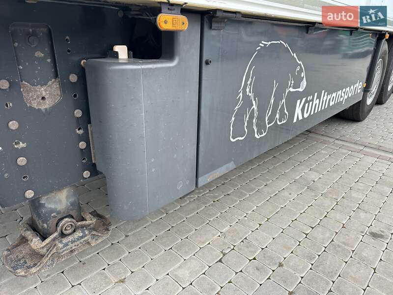 Рефрижератор полуприцеп Schmitz Cargobull SKO 24 2011 в Залещиках