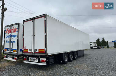 Рефрижератор напівпричіп Schmitz Cargobull SKO 24 2013 в Хотині