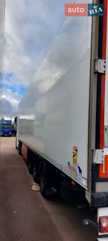 Рефрижератор напівпричіп Schmitz Cargobull SKO 24 2015 в Чернігові