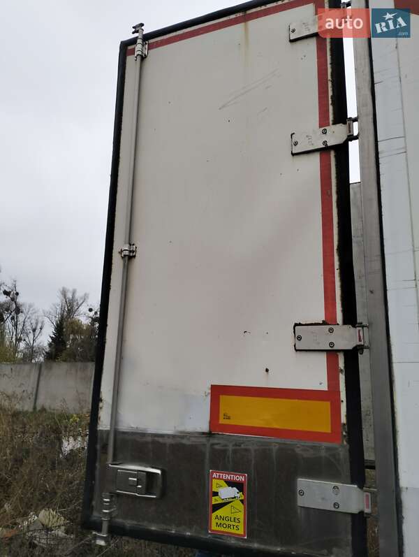Рефрижератор полуприцеп Schmitz Cargobull SKO 24 2000 в Полтаве фото 12 Рефрижератор полуприцеп Schmitz Cargobull SKO 24 2000 в Полтаве