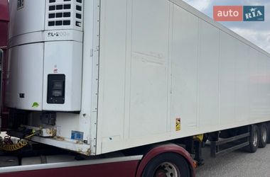 Рефрижератор полуприцеп Schmitz Cargobull SKO 24 2007 в Ровно
