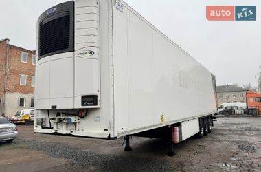 Рефрижератор полуприцеп Schmitz Cargobull SKO 24 2015 в Ровно