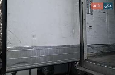 Рефрижератор полуприцеп Schmitz Cargobull SKO 2011 в 
