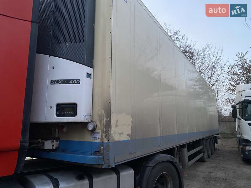 Рефрижератор полуприцеп Schmitz Cargobull SKO 2011 в 