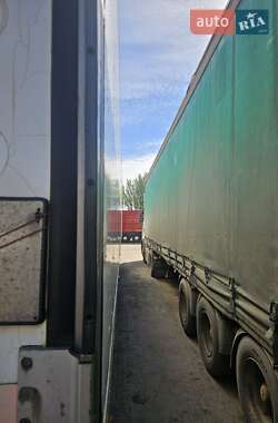 Рефрижератор полуприцеп Schmitz Cargobull SKO 2005 в 