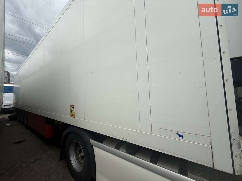 Рефрижератор полуприцеп Schmitz Cargobull SKO 2010 в Киеве