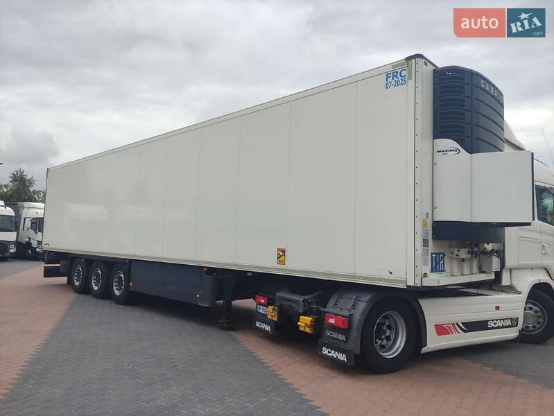 Schmitz Cargobull SKO 2013