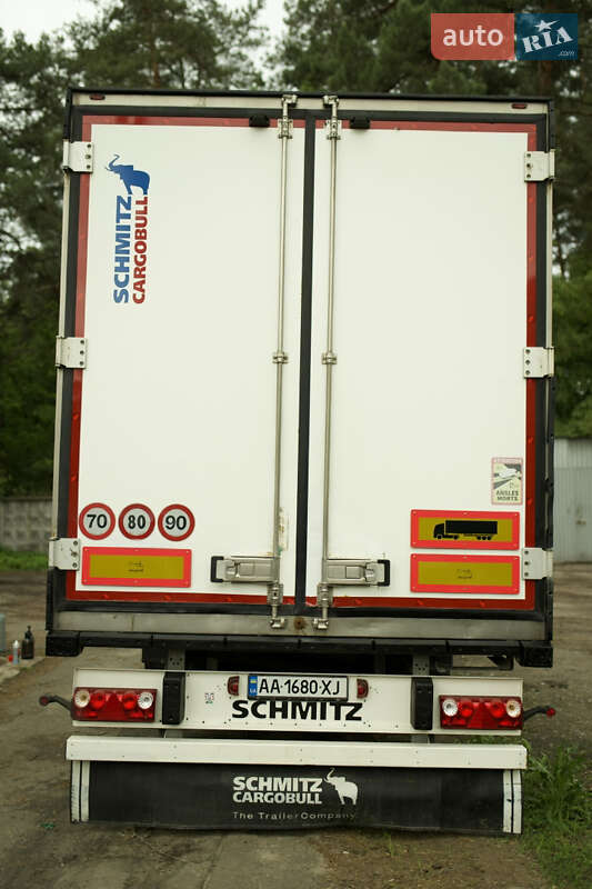 Рефрижератор Schmitz Cargobull SKO 2012 в Киеве